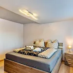 Schumacher Apartament